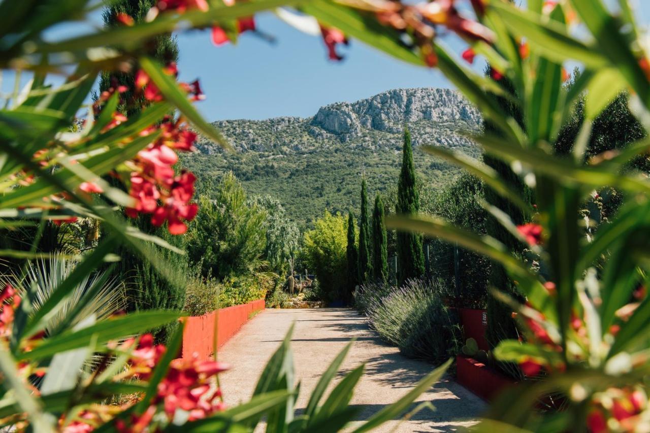 Villa Tropica, Total Privacy, Tropical Garden And Private Pool Kaštela エクステリア 写真