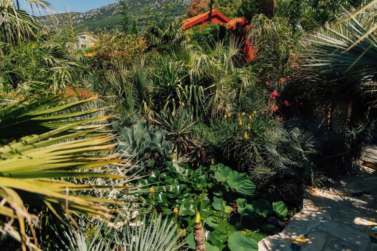 Villa Tropica, Total Privacy, Tropical Garden And Private Pool Kaštela エクステリア 写真