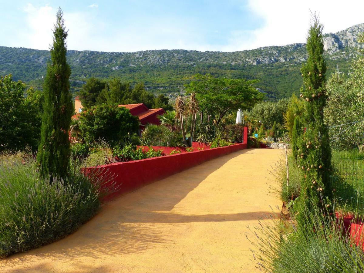 Villa Tropica, Total Privacy, Tropical Garden And Private Pool Kaštela エクステリア 写真